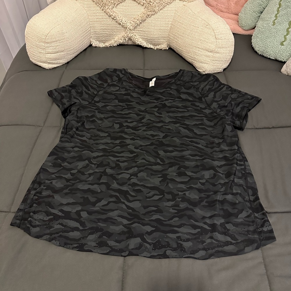 Lululemon Quick Pace Short Sleeve